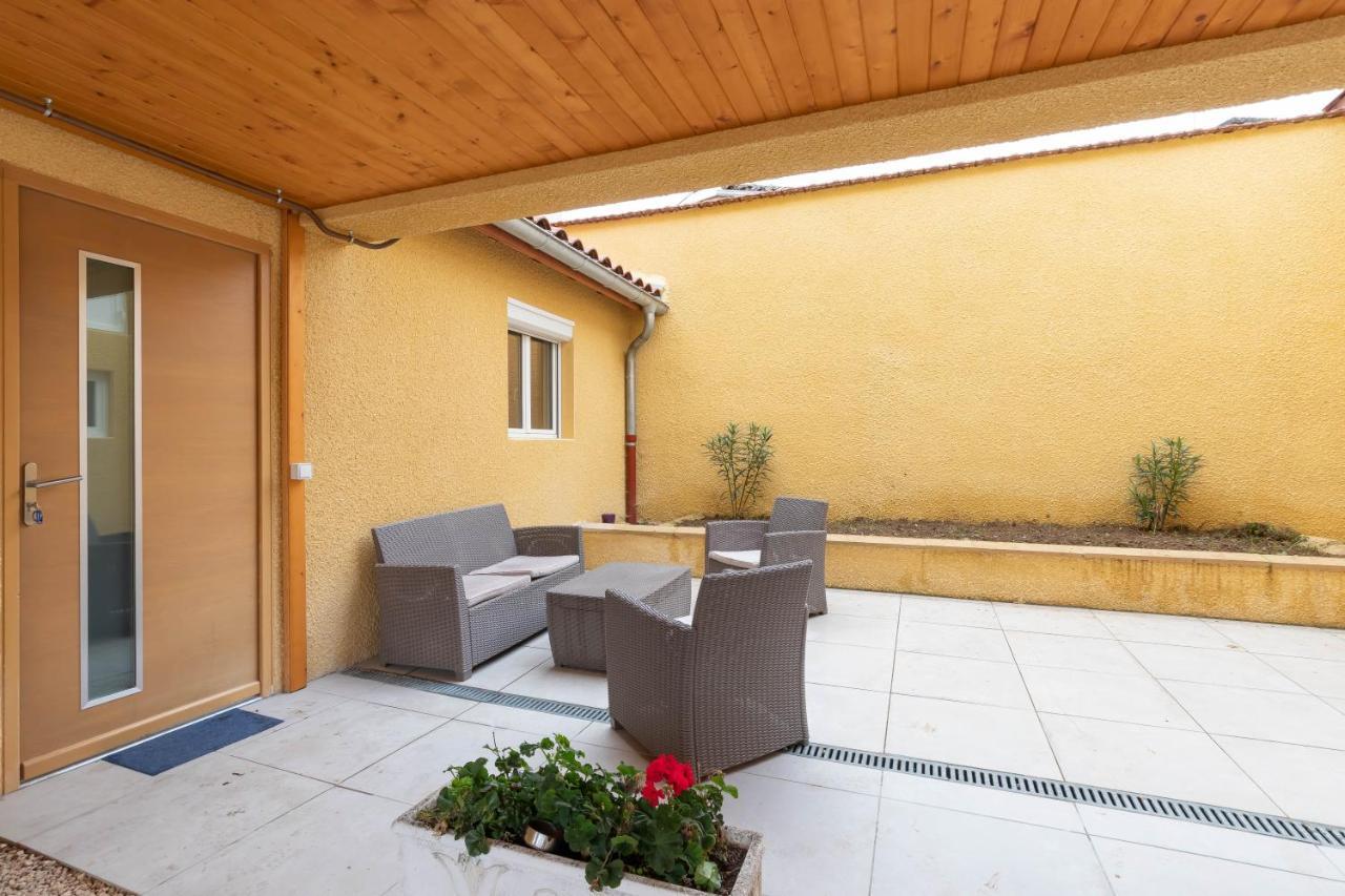 La Cascade Apartment Mâcon Exterior photo